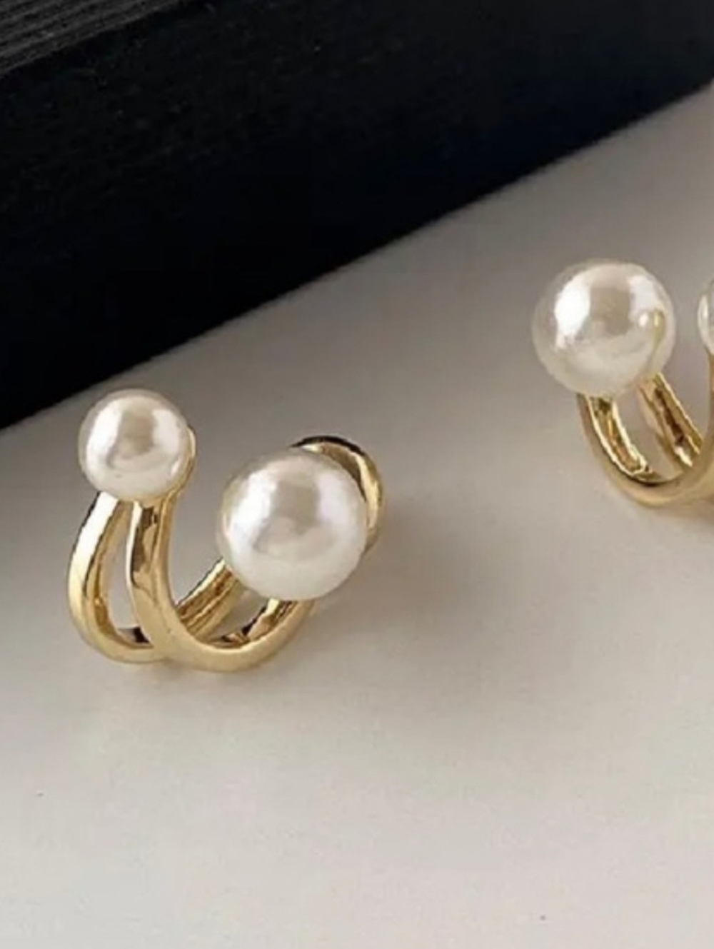 PEARL EARRINGS - Picture 4 of 4